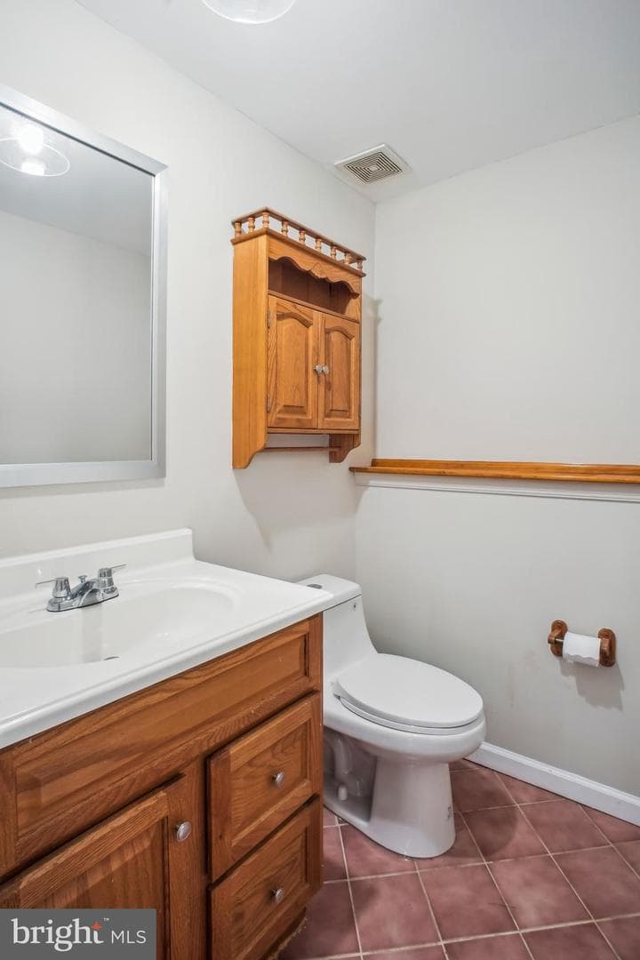 7923 Fitzroy Street photo 34