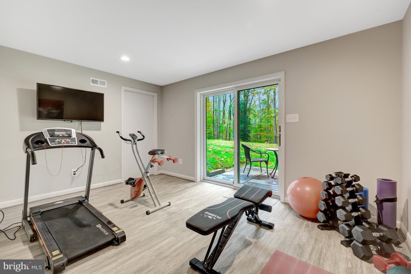 526 Springvale Road photo 37