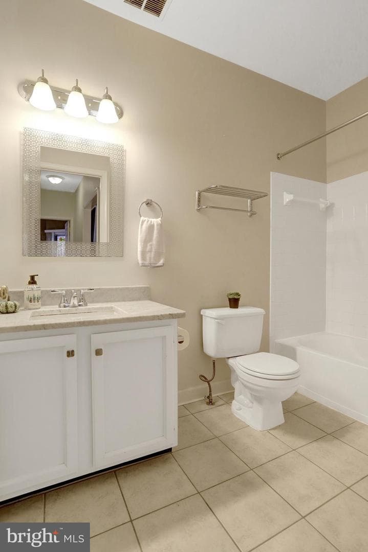 6547 Grange Lane #104 photo 35
