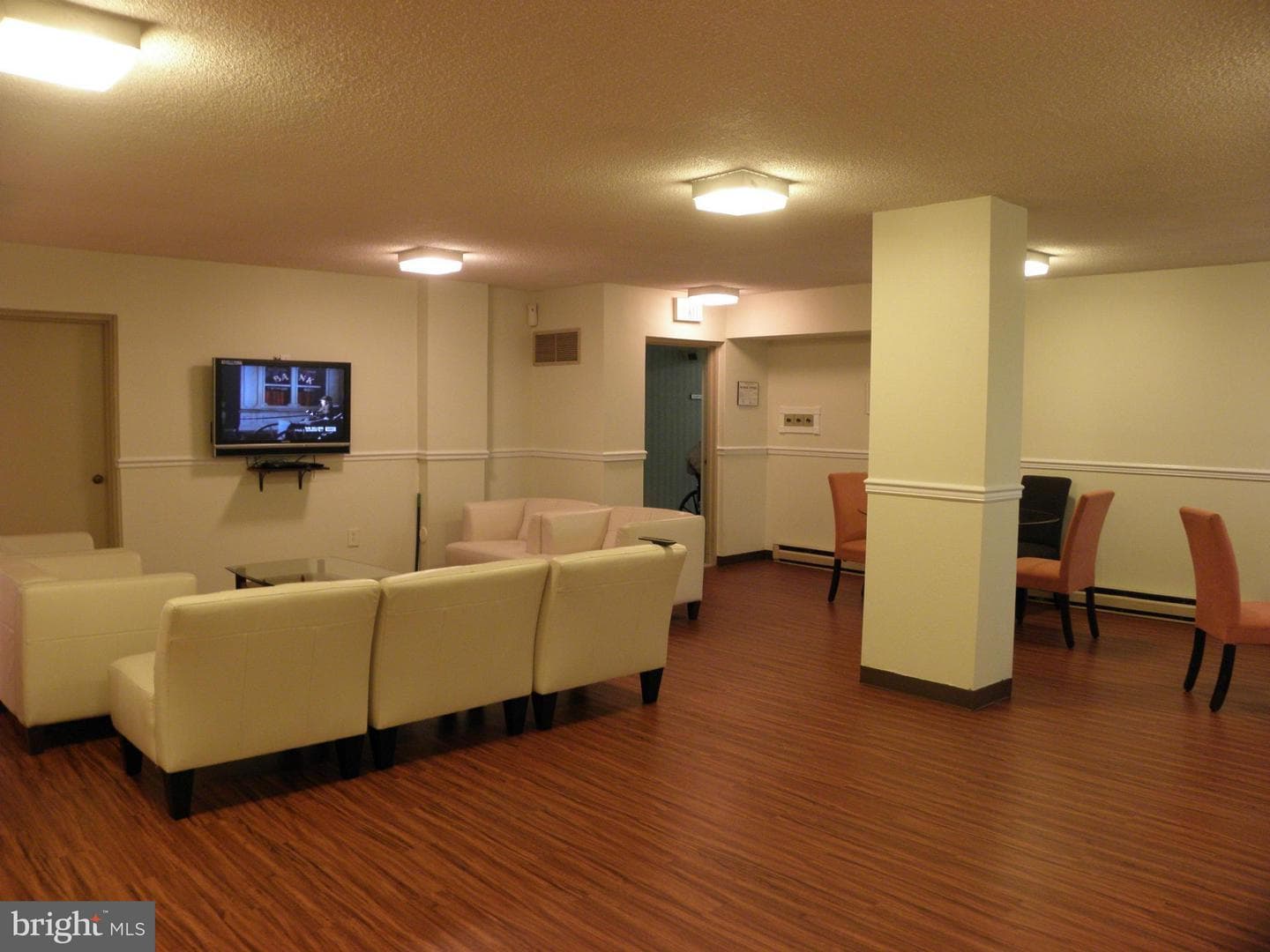 2059 Huntington Avenue #903 photo 28
