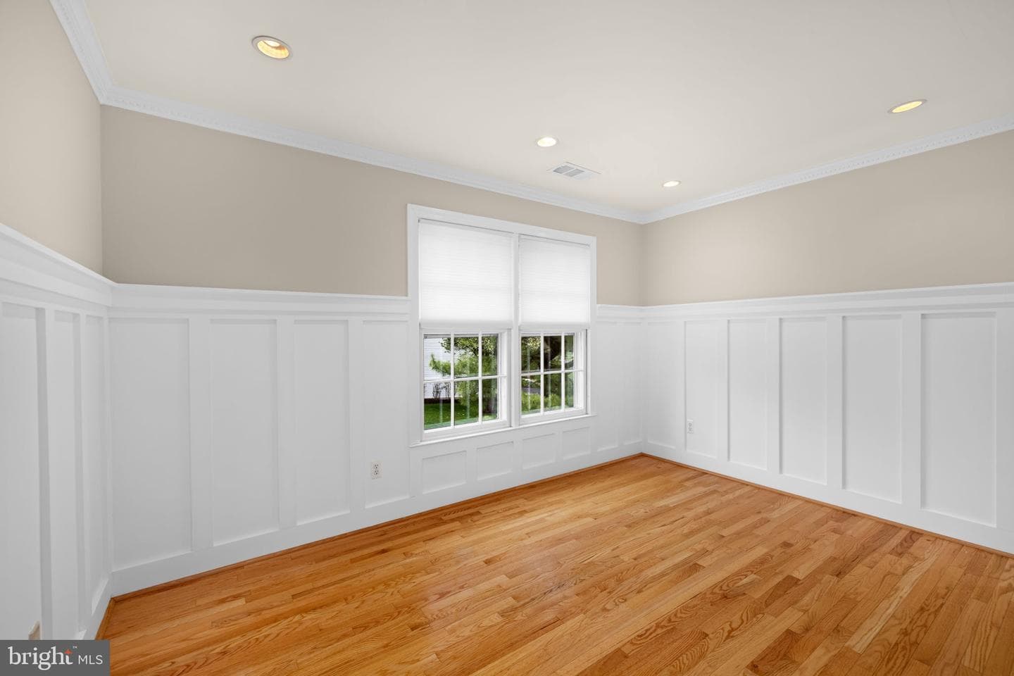 9849 South Park Circle photo 33