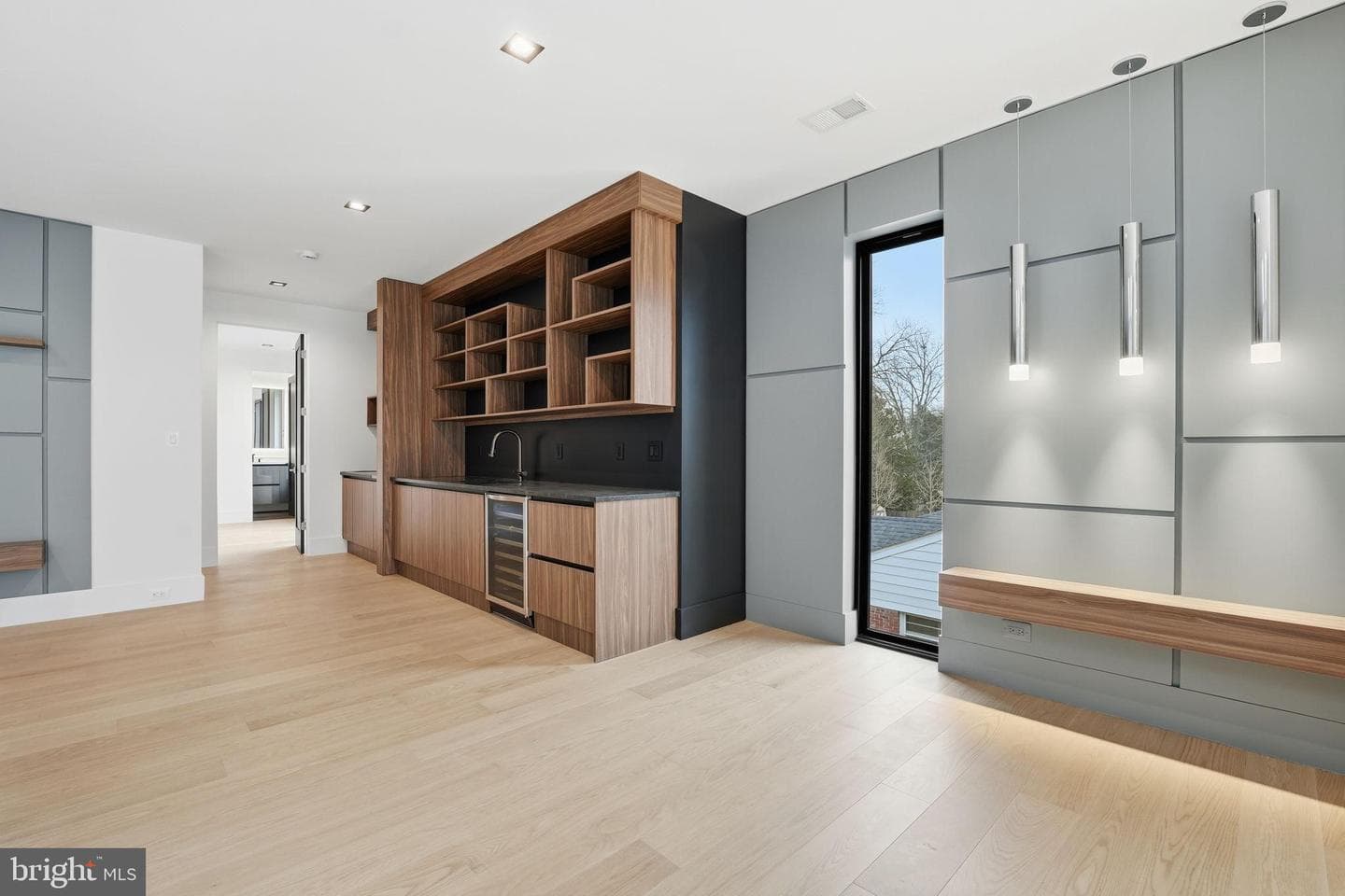 6910 Bright Avenue photo 52