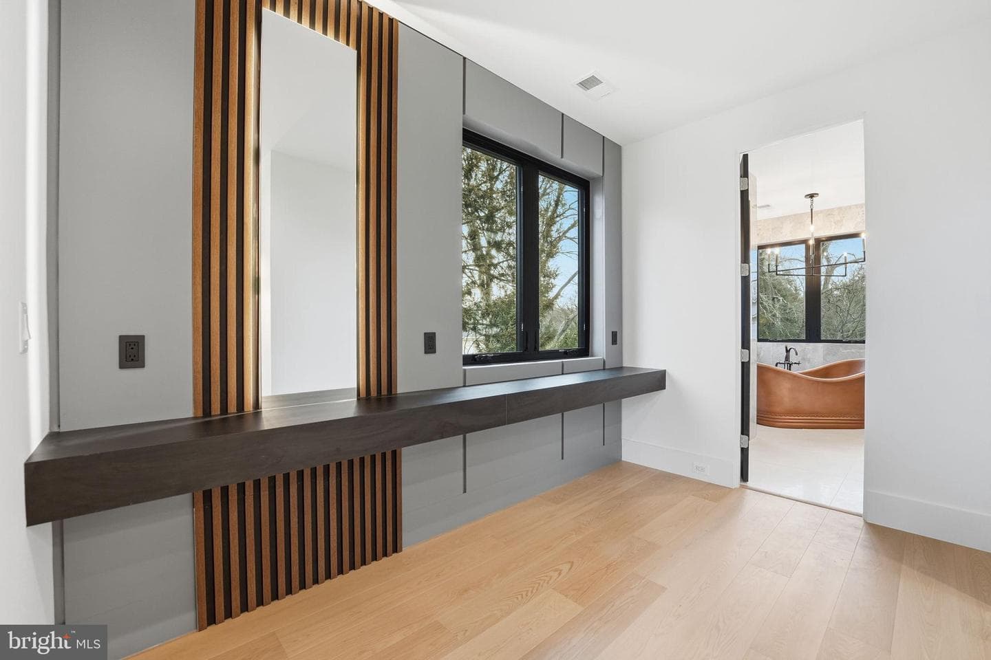 6910 Bright Avenue photo 70
