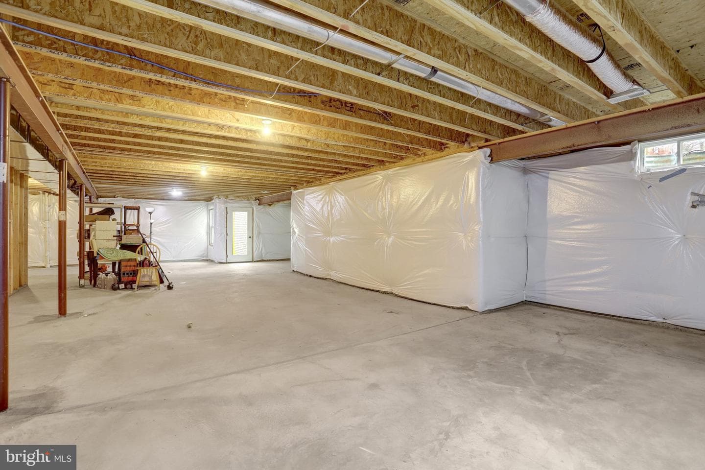 5244 Mitchell Street photo 23