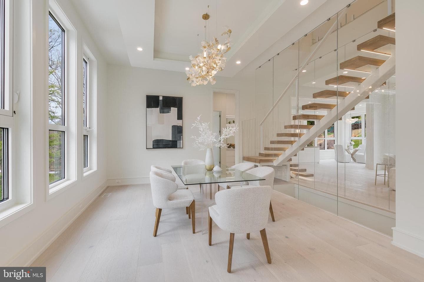 8757 Brook Road photo 25