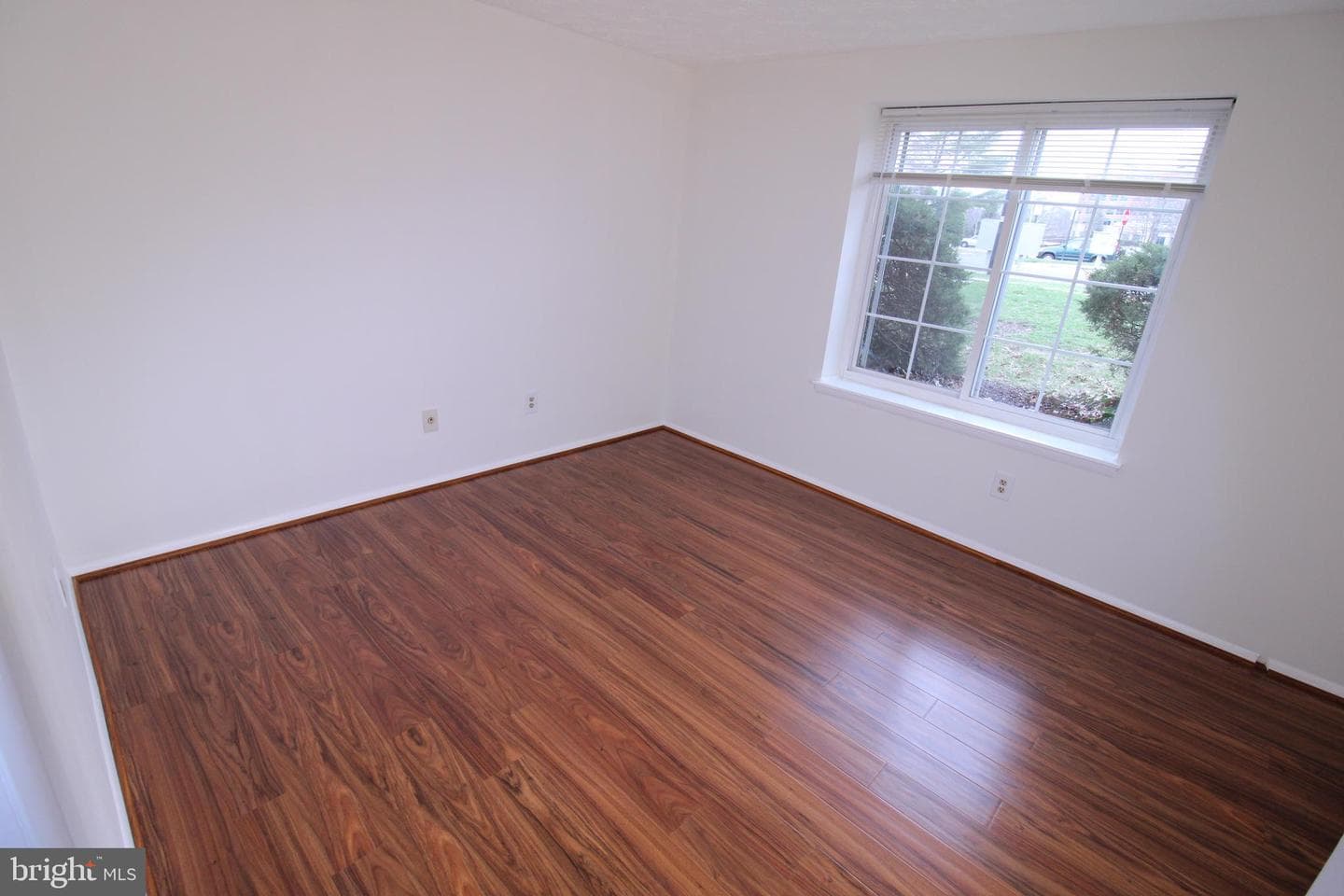 8380 Brockham Drive photo 6
