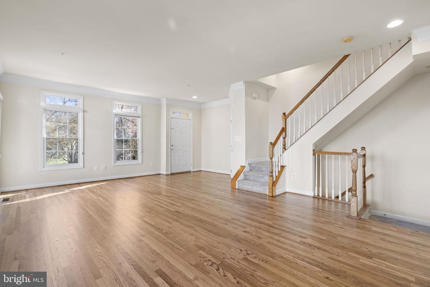 8882 Ashgrove House Lane photo 5