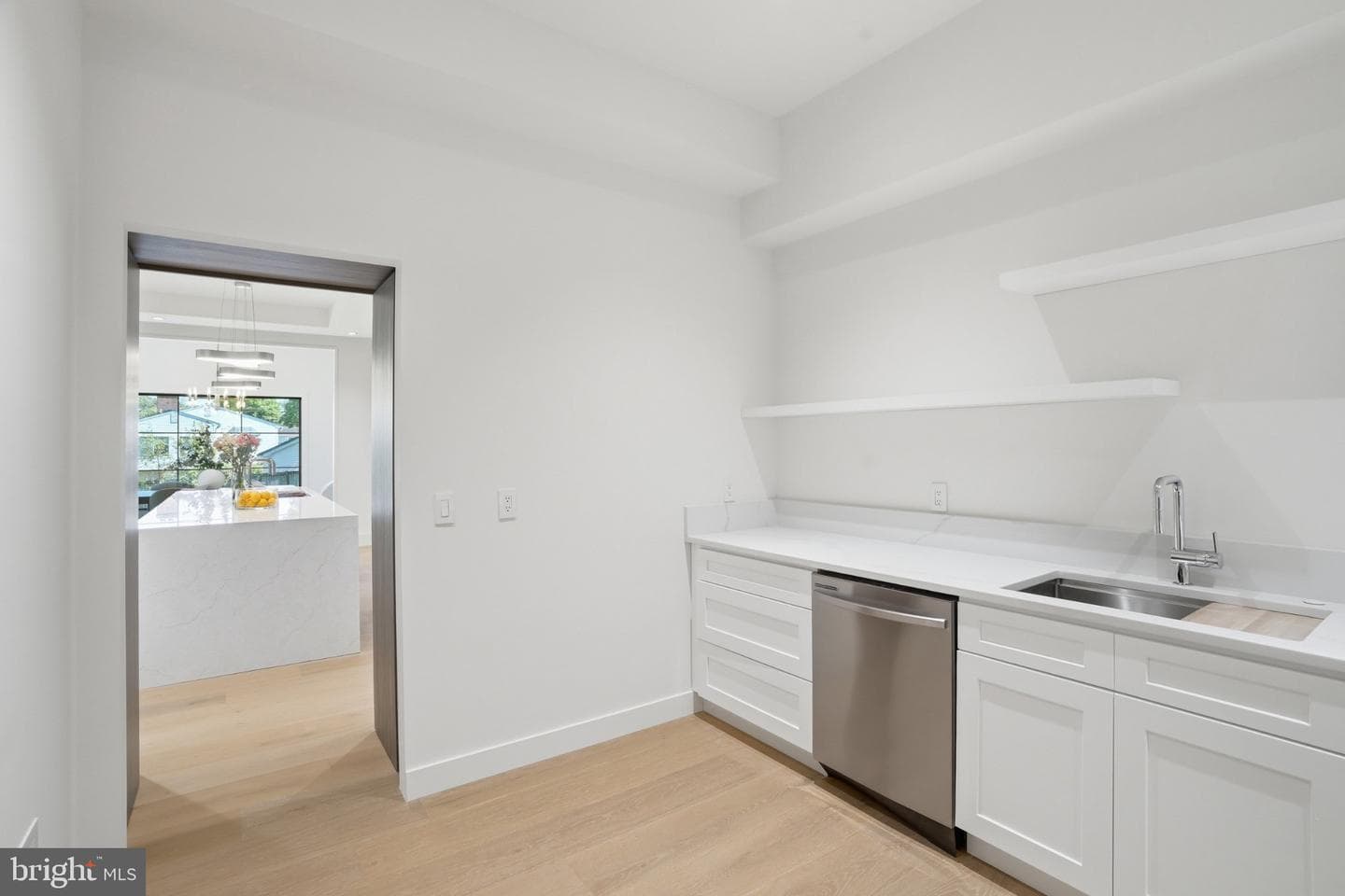 7421 Magarity Road photo 37