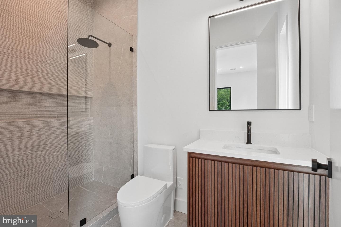 8302 Robey Avenue photo 27