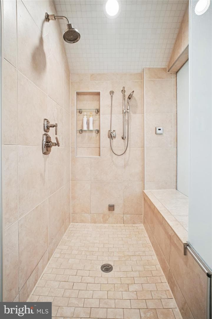 8405 Honeywood Court photo 41