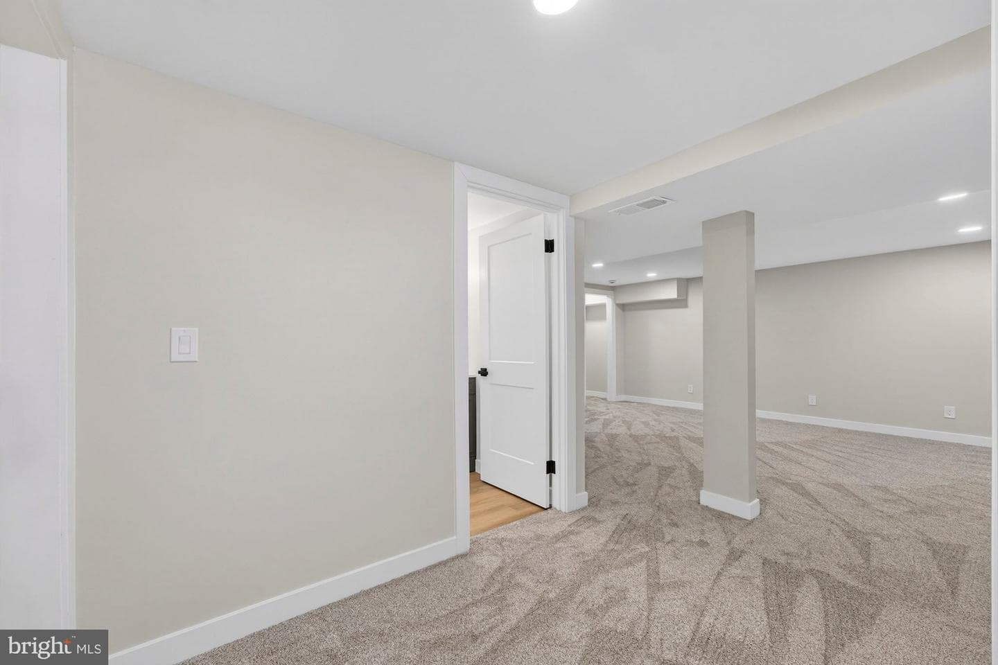 8612 Cottage Street photo 44