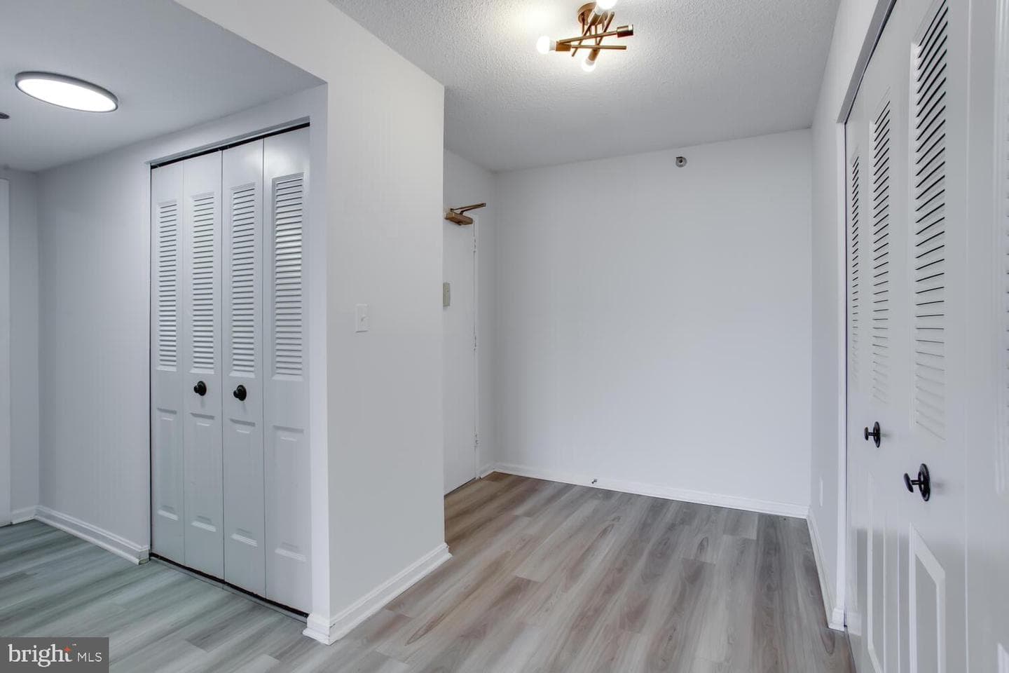 3713 S George Mason Drive #1506 photo 17