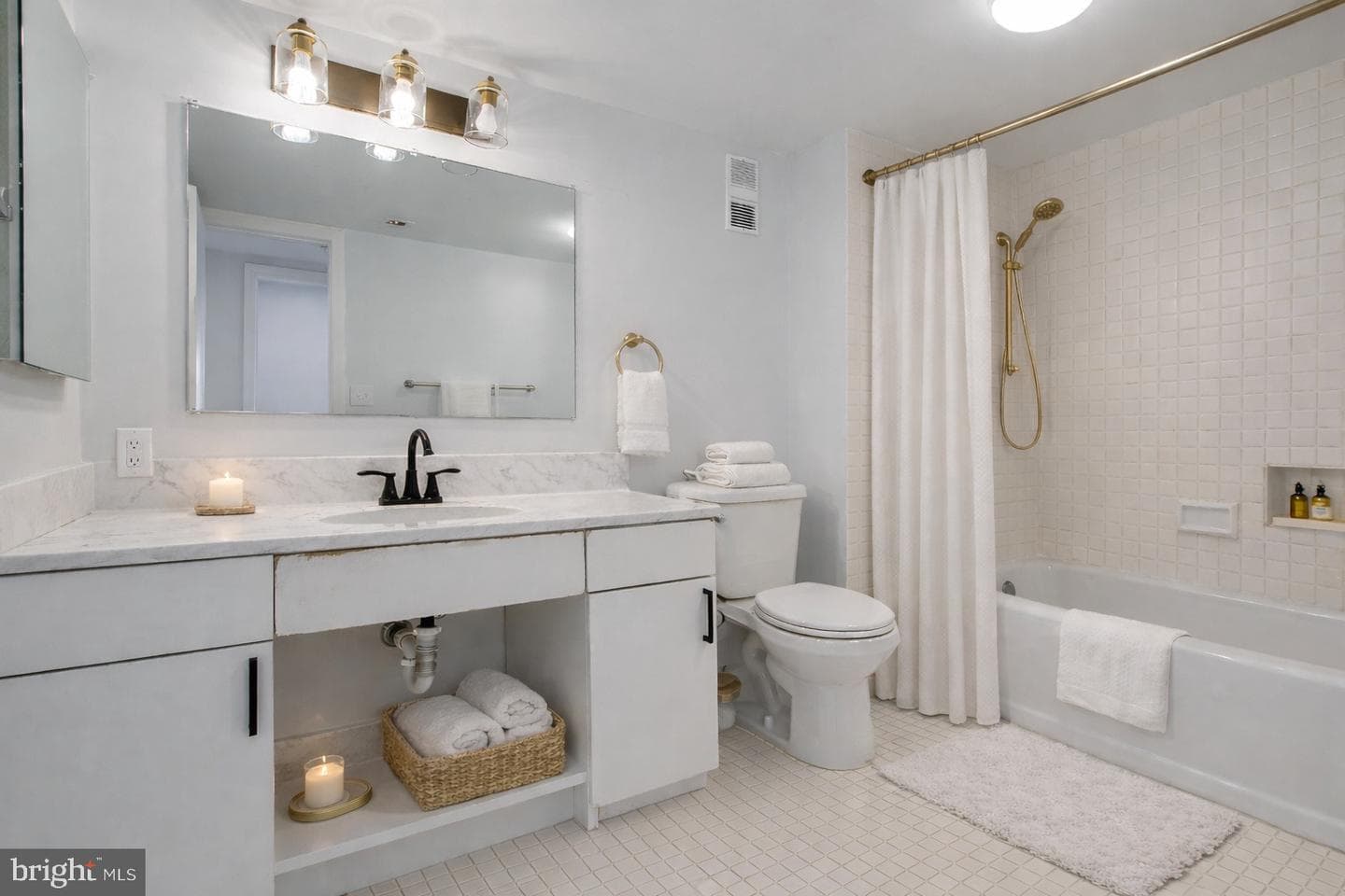 3713 S George Mason Drive #1506 photo 18