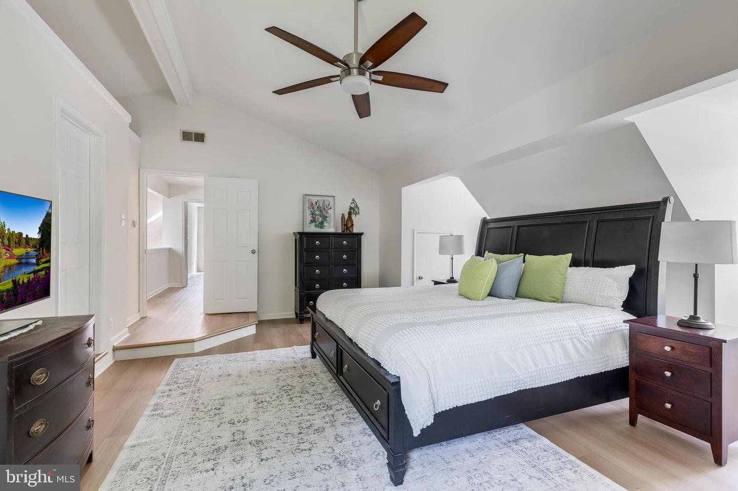 8051 Oak Hollow Lane photo 25