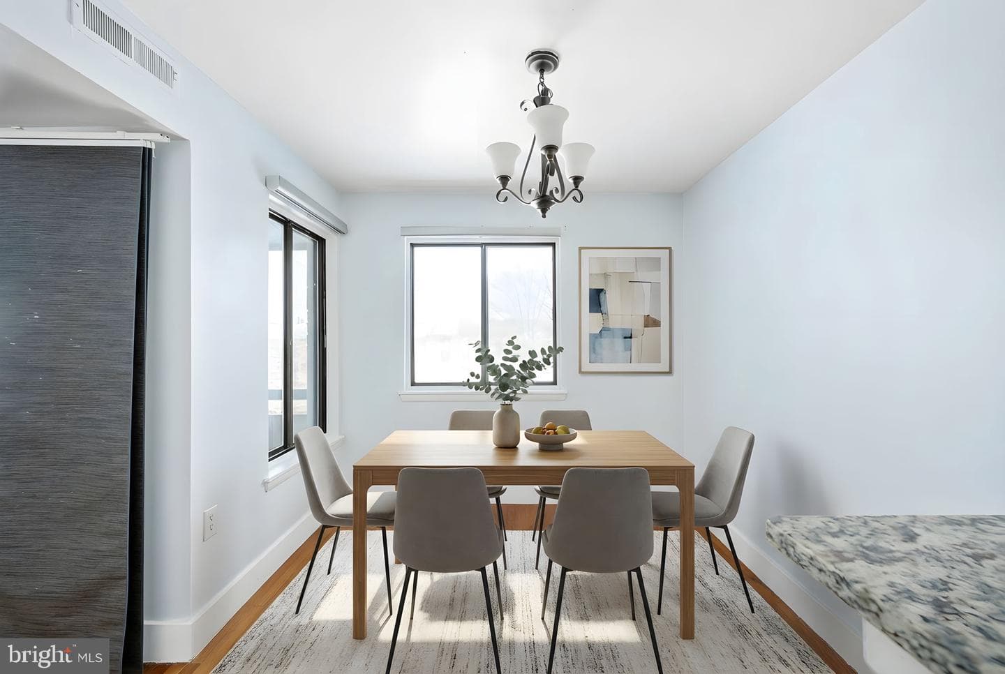 2844 Dover Lane #302 photo 18