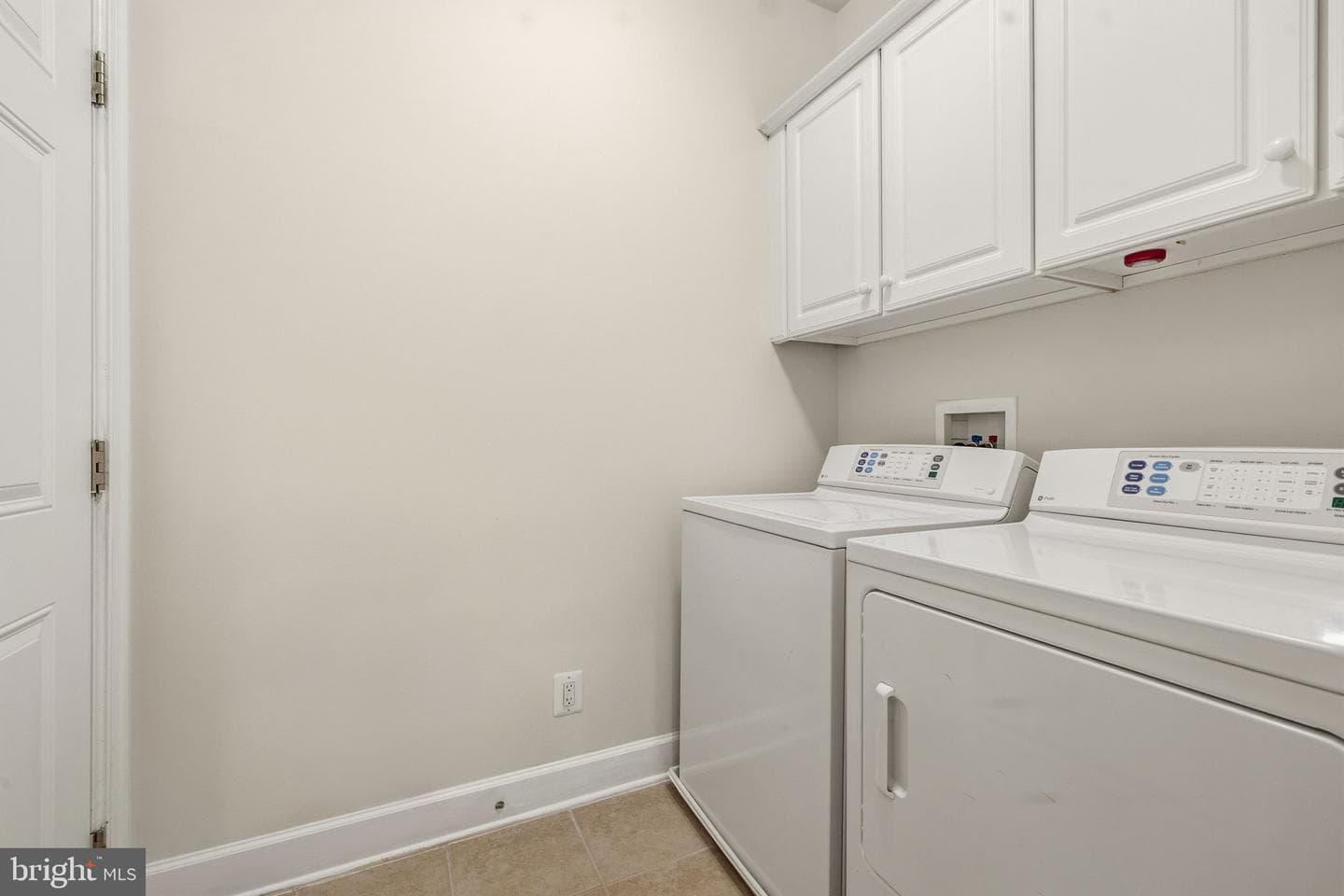 8909 Yellow Daisy Place photo 24