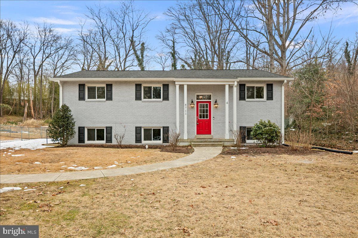 8711 Millbrook Place photo 1