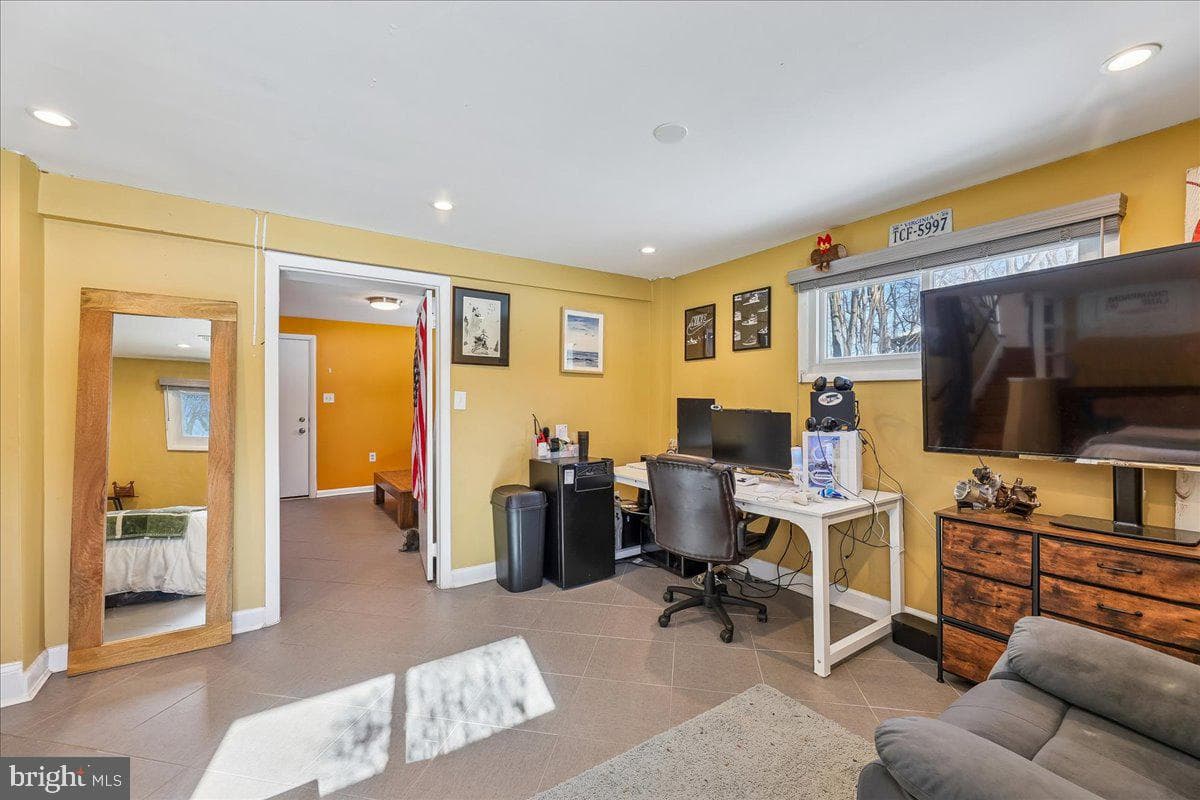 6816 Mayo Court photo 39