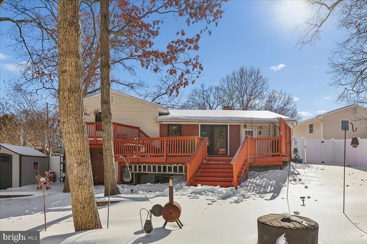 6816 Mayo Court photo 9