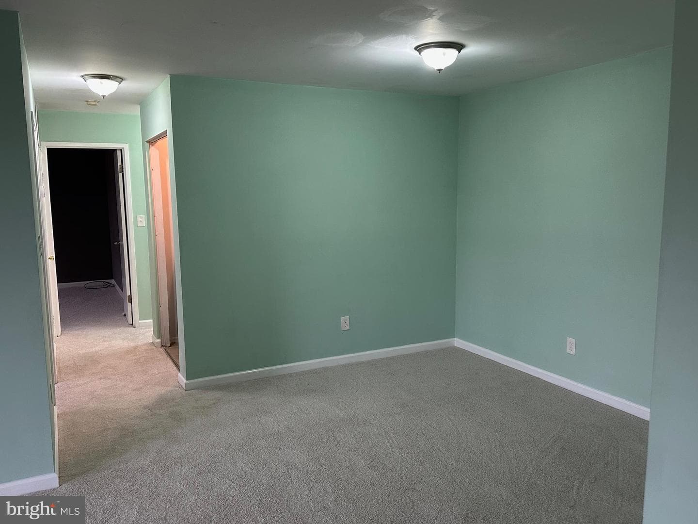 545 Florida Avenue #203 photo 3