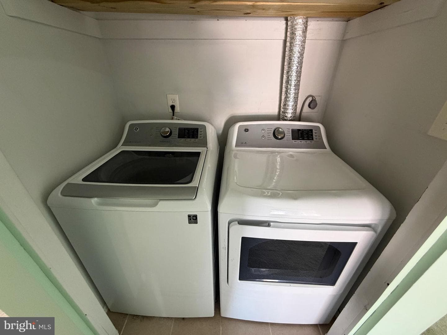 545 Florida Avenue #203 photo 7
