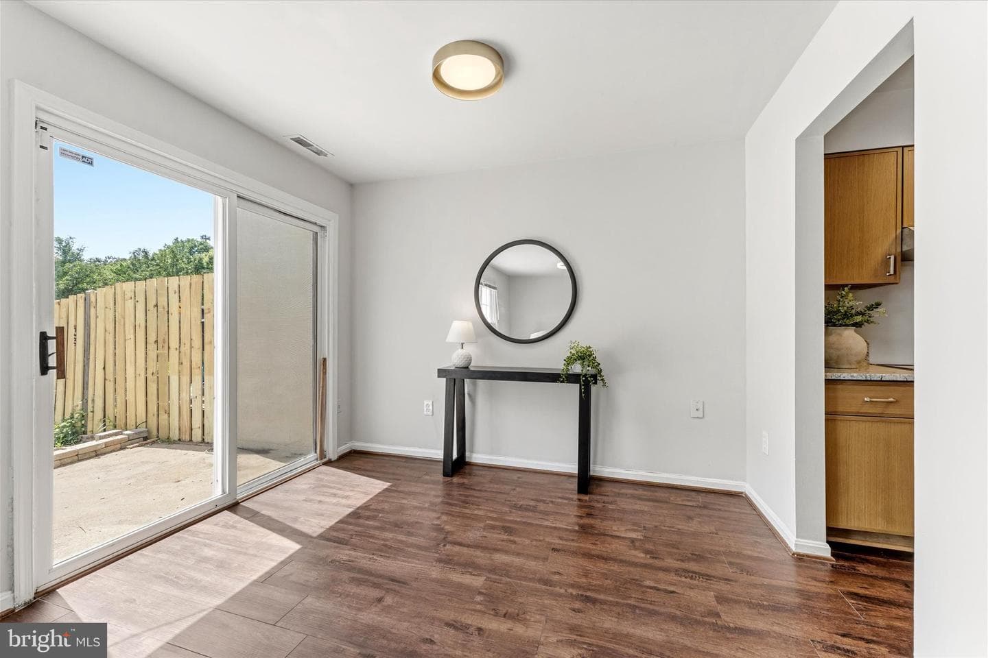 5838 Burke Manor Court photo 18