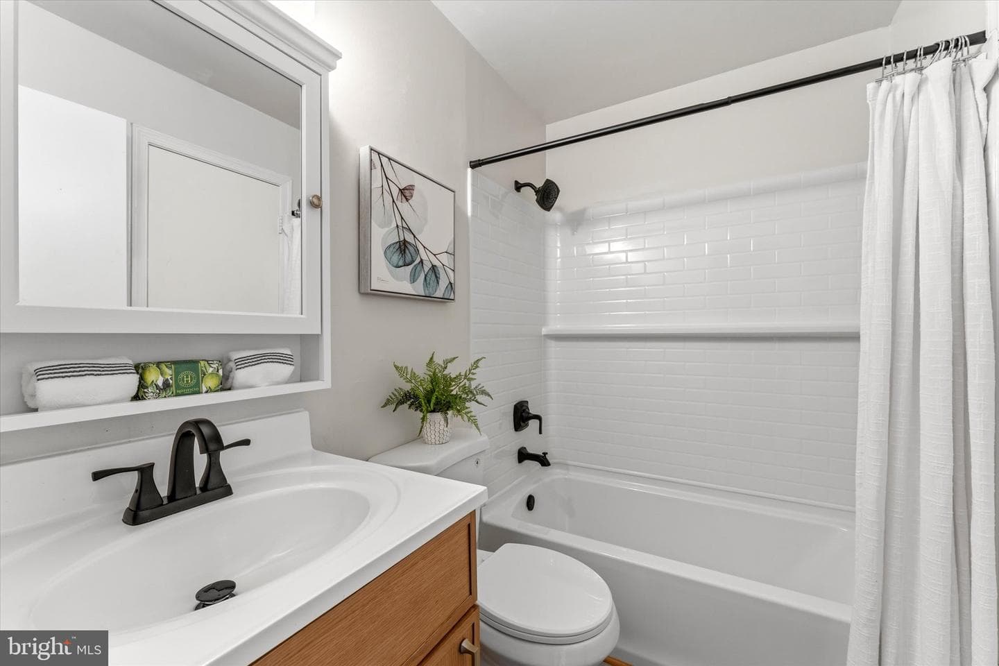 5838 Burke Manor Court photo 6