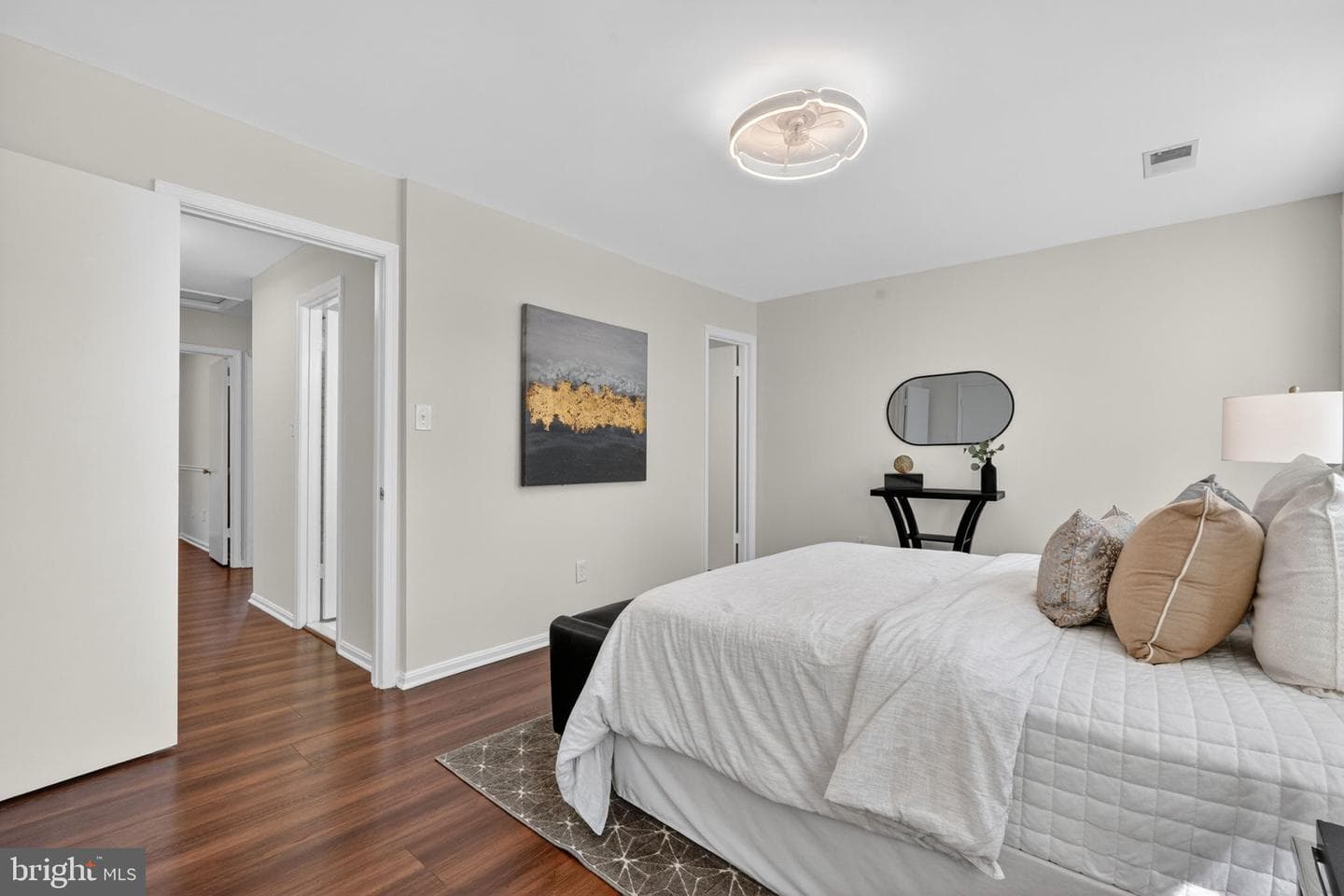5707 Lawsons Hill Court photo 14