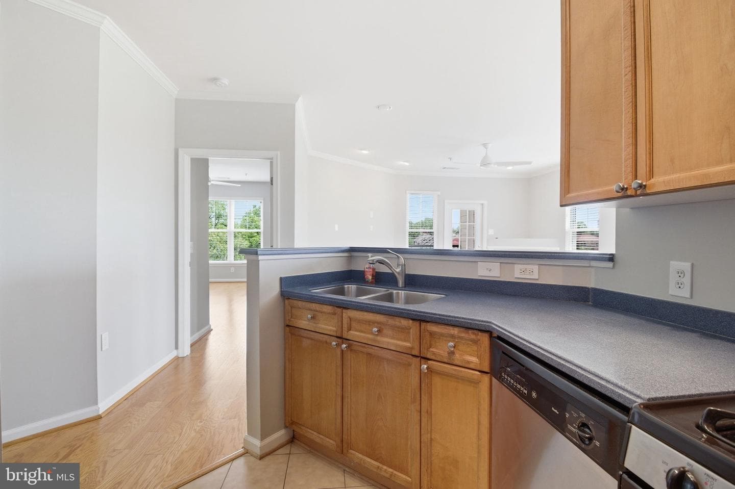 815 Branch Drive #402 photo 20