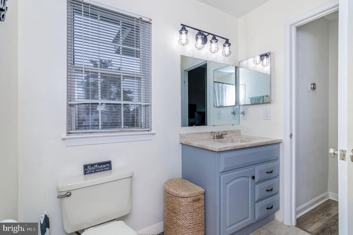 8610 Beekman Place #10d photo 17