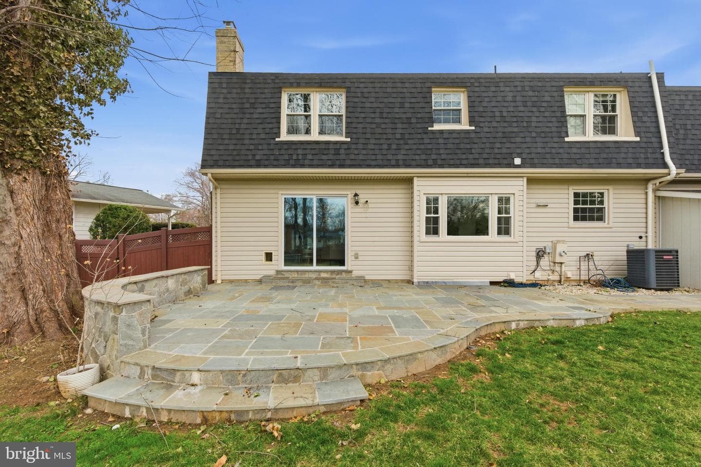 10215 Commonwealth Boulevard photo 48