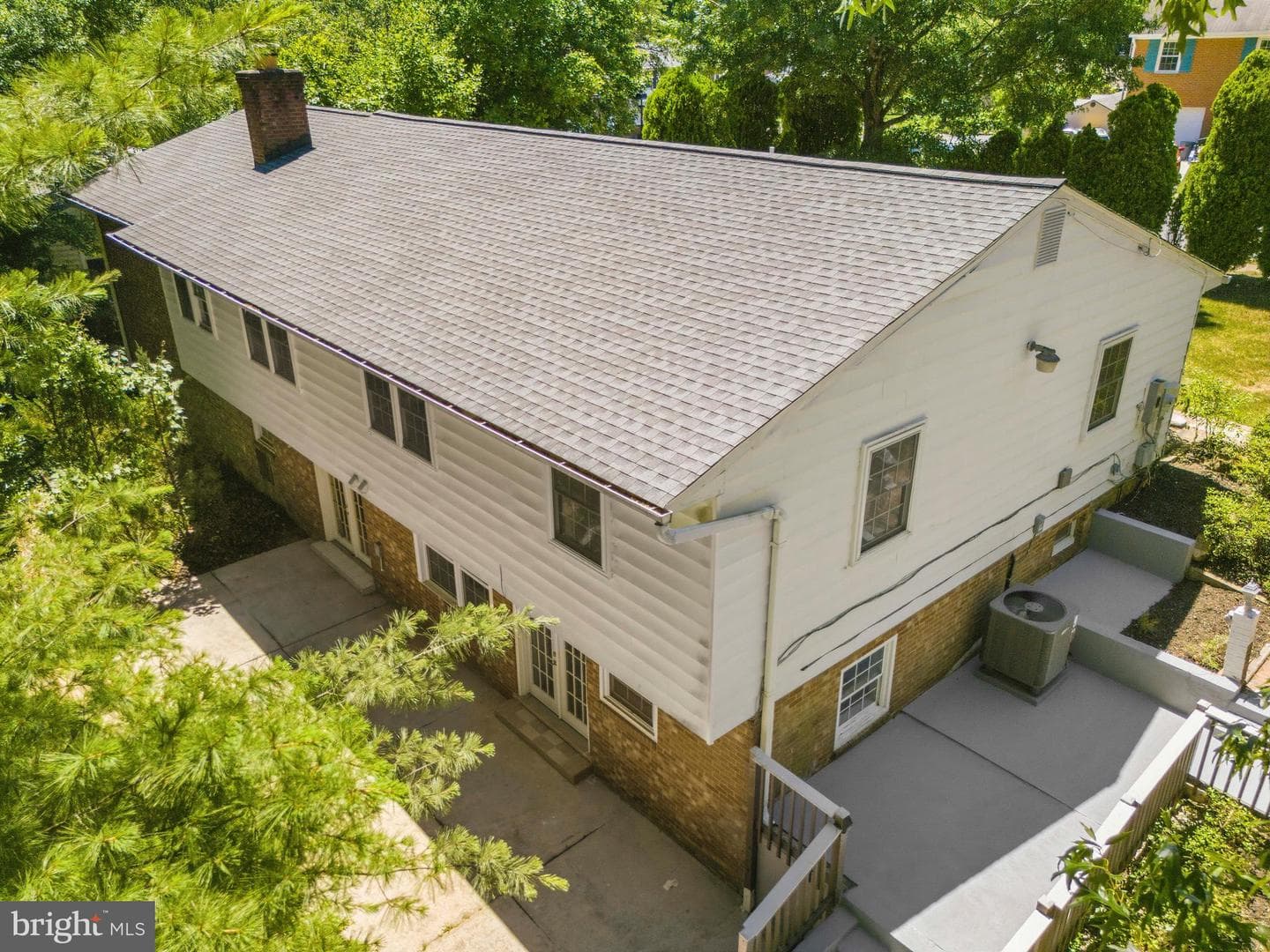 4915 Powell Road photo 42