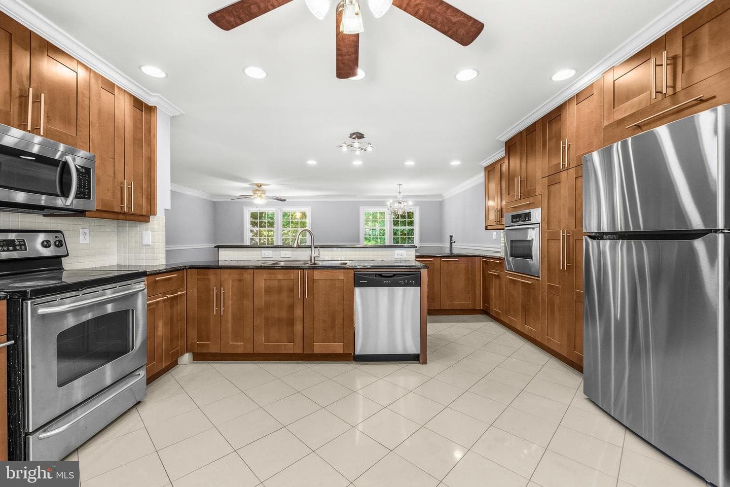 4915 Powell Road photo 7