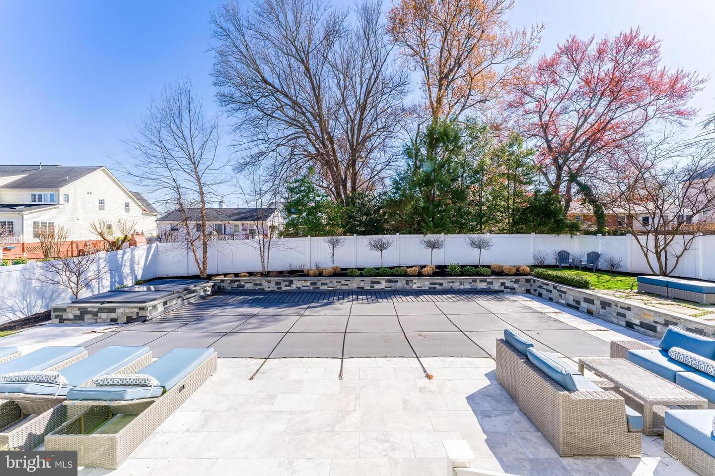 6805 Lumsden Street photo 118