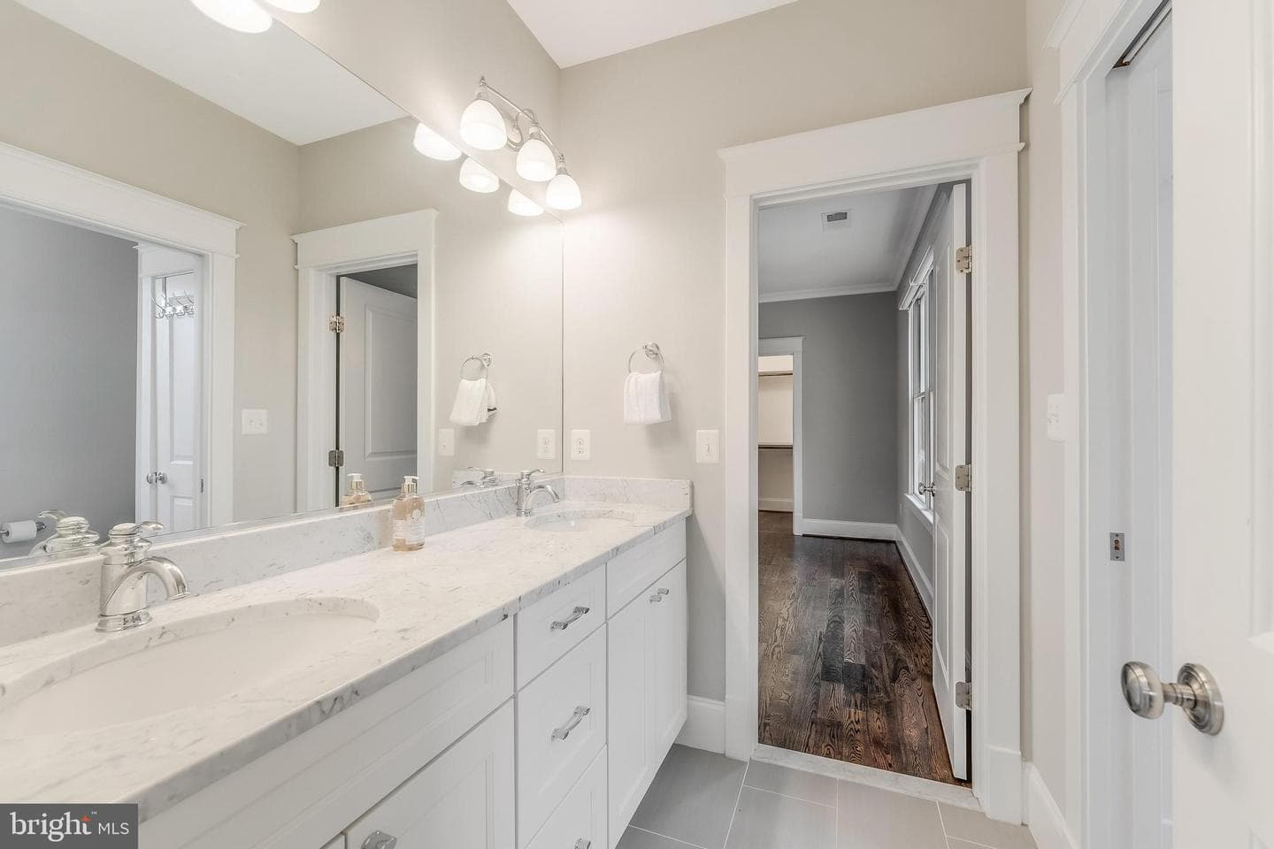 6805 Lumsden Street photo 80