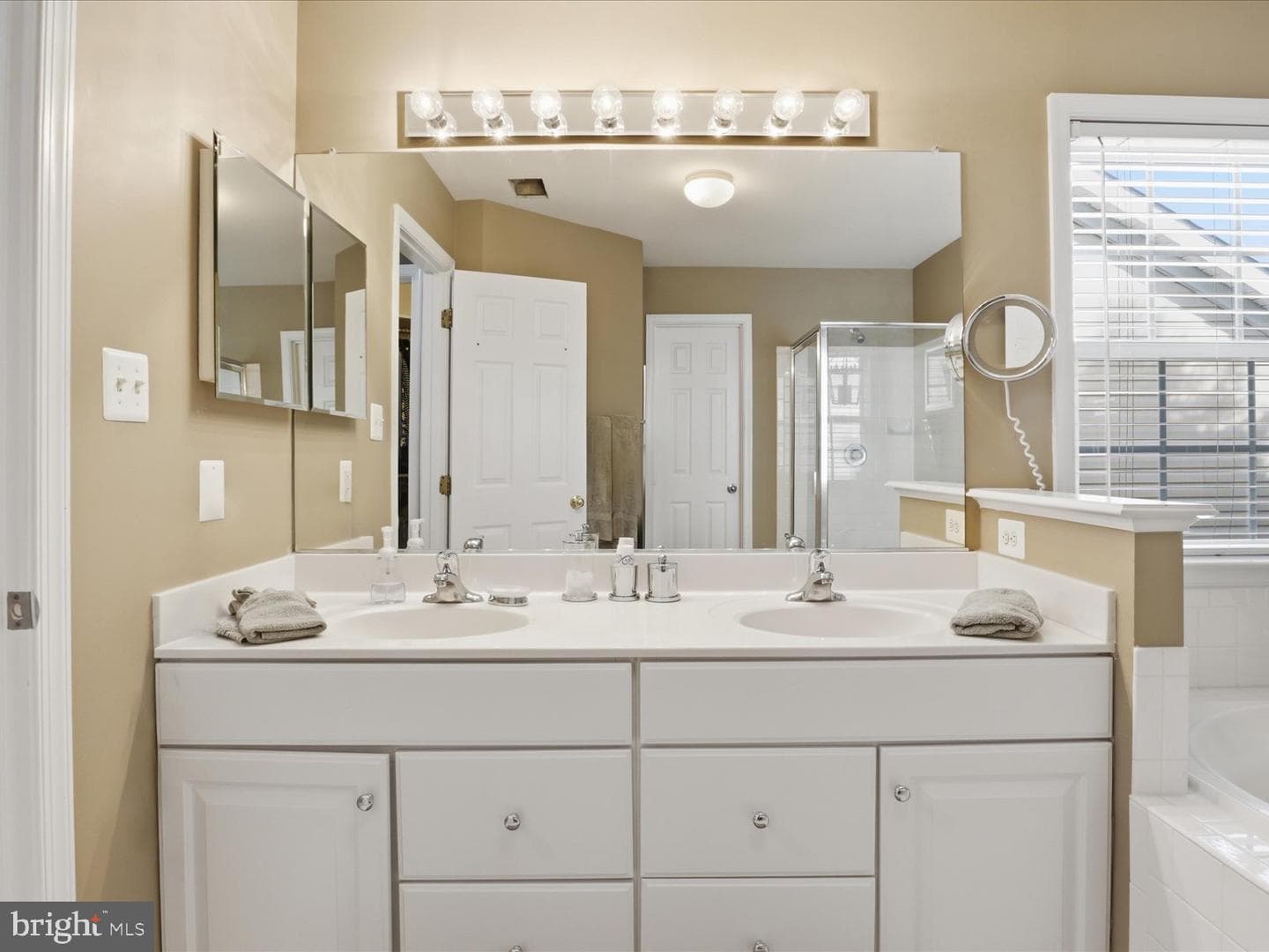 5870 Linden Creek Court photo 40