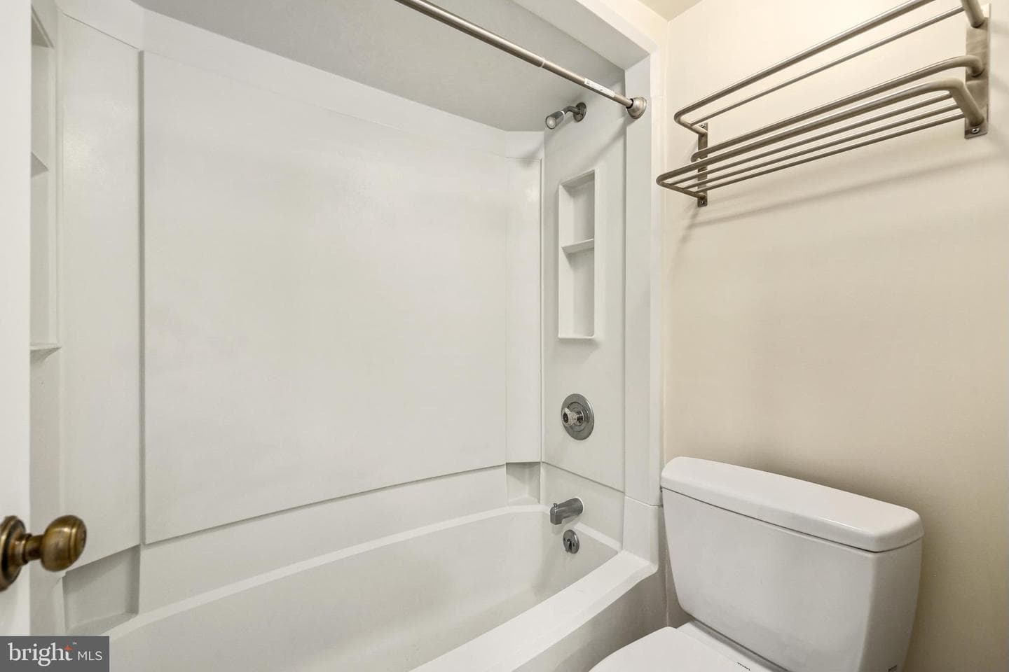 5904 Mount Eagle Drive #510 photo 18