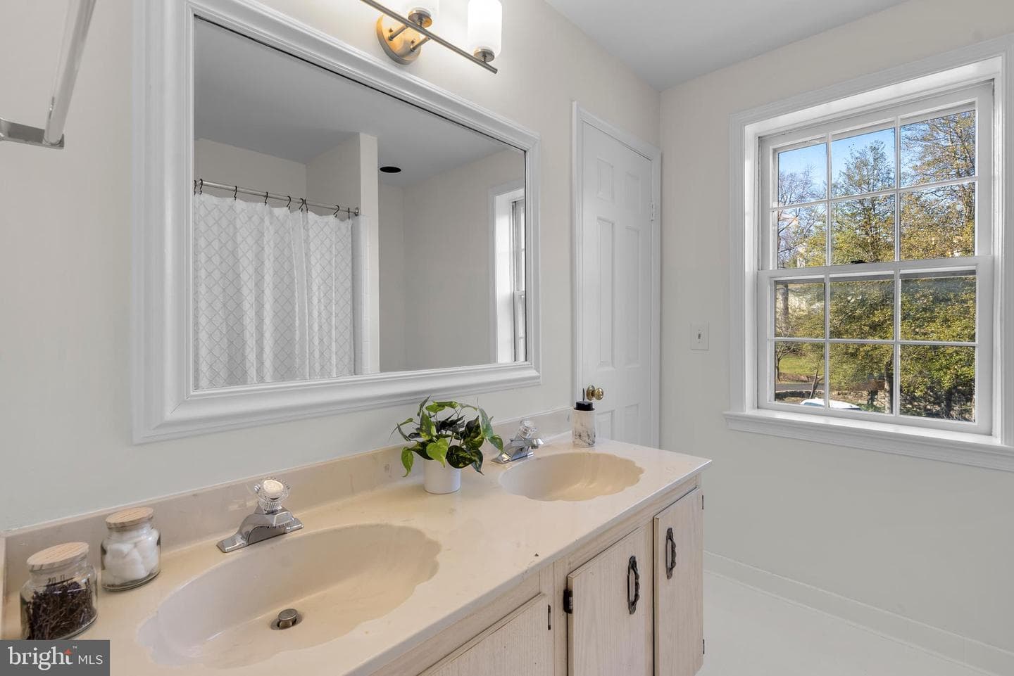1317 Merrie Ridge Road photo 31
