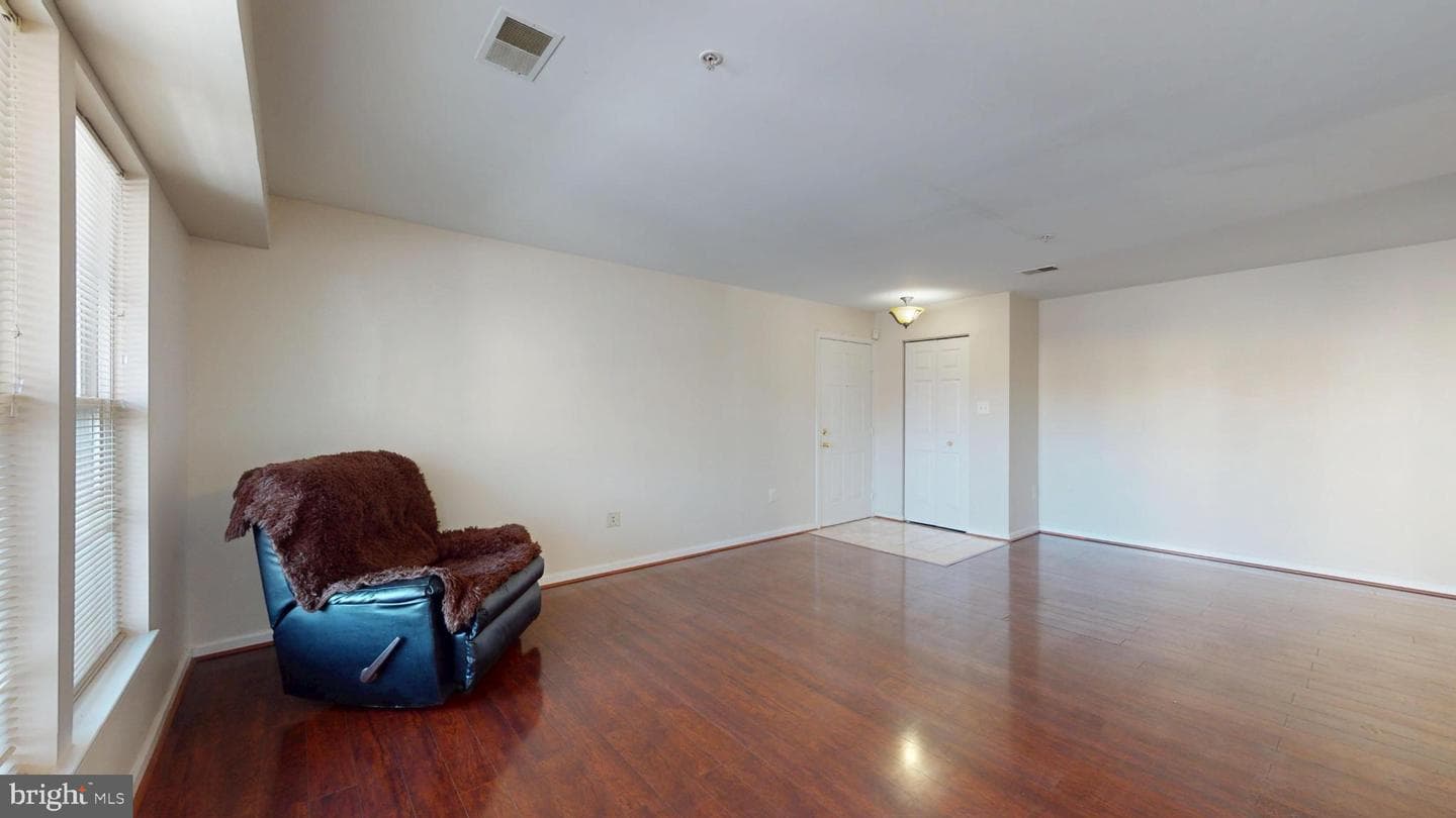 7512 Snowpea Court #d photo 6