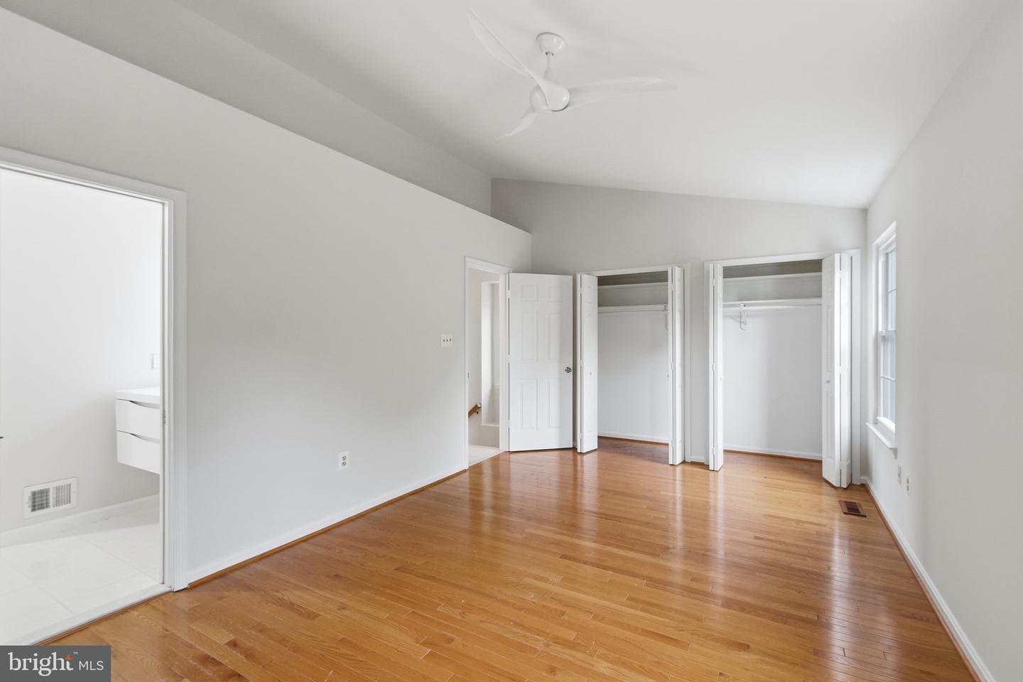 6001 Keble Drive photo 23