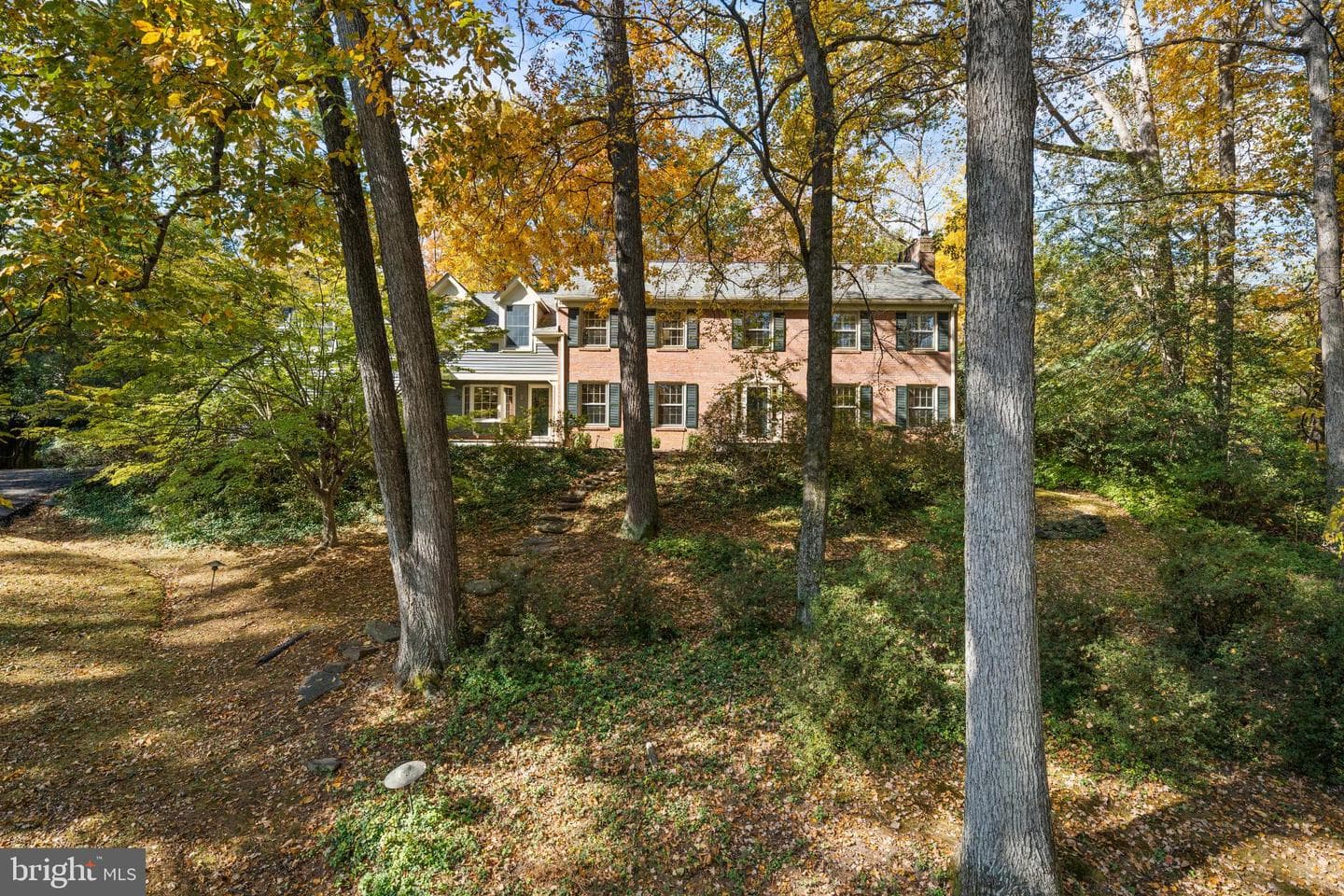 6710 Wemberly Way photo 2