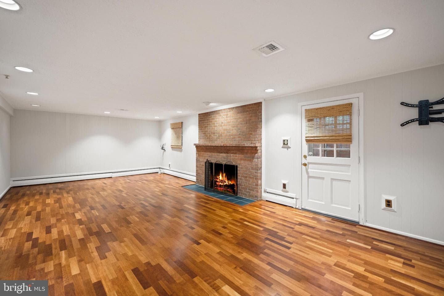 6710 Wemberly Way photo 36