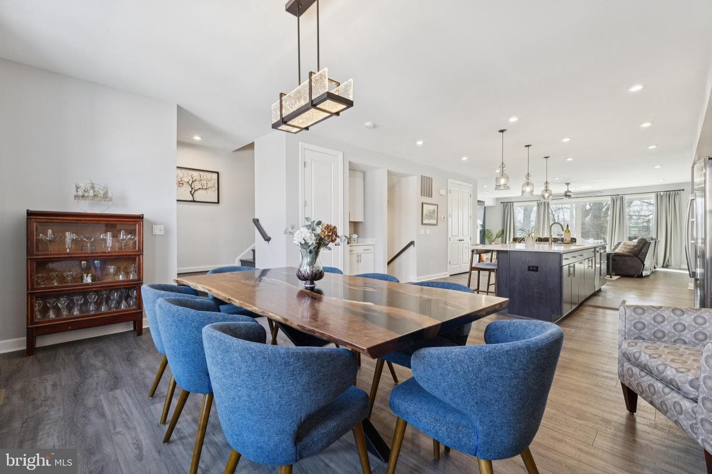 8102 Zoe Place photo 12
