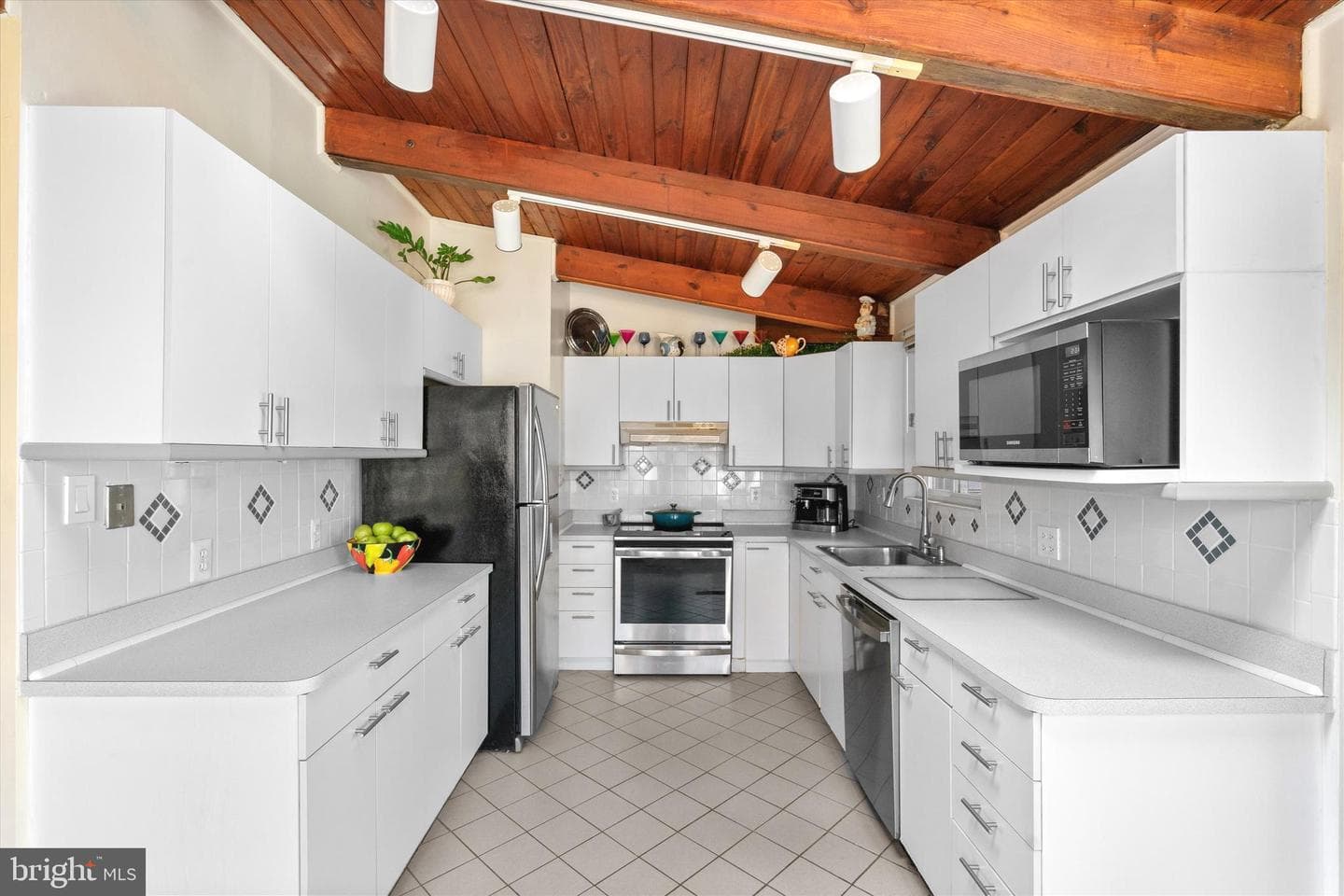 3408 Hartwell Court photo 8