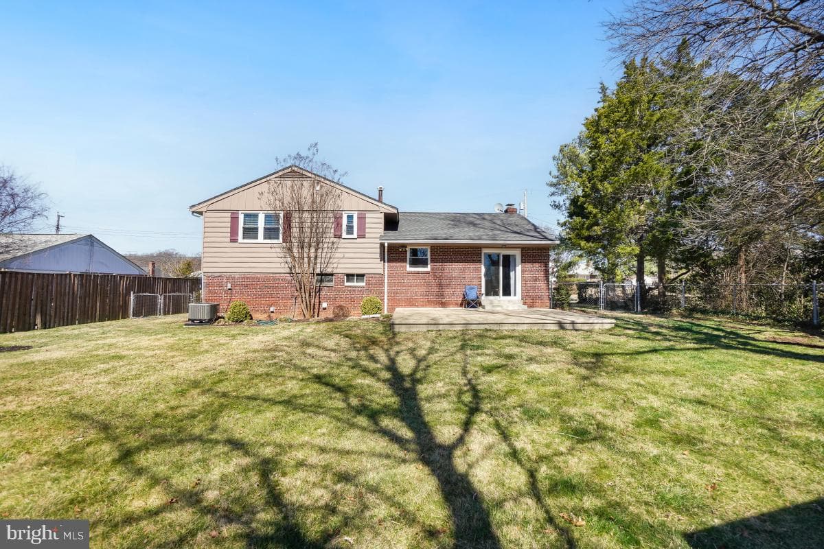 6703 Anders Terrace photo 29
