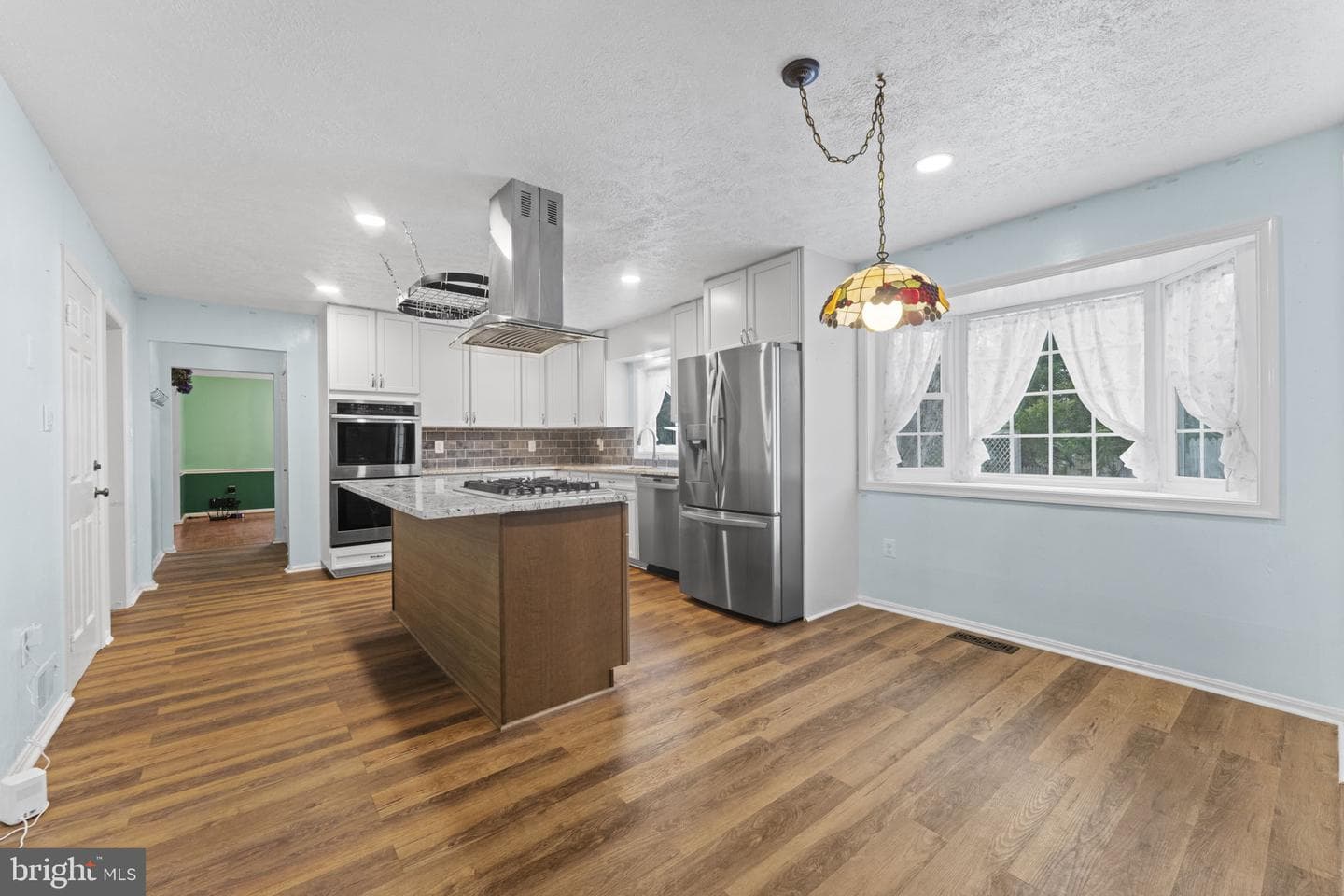 5504 Teak Court photo 9