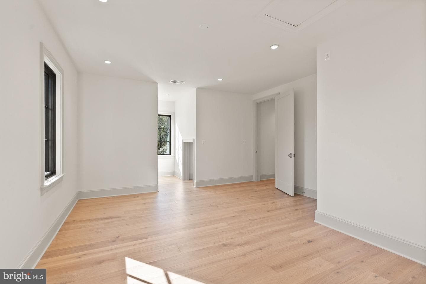 1223 Somerset Drive photo 30