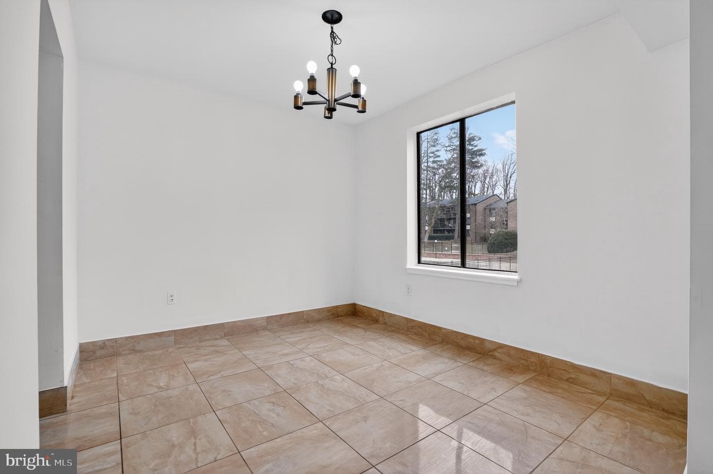 9718 Kingsbridge Drive #103 photo 17