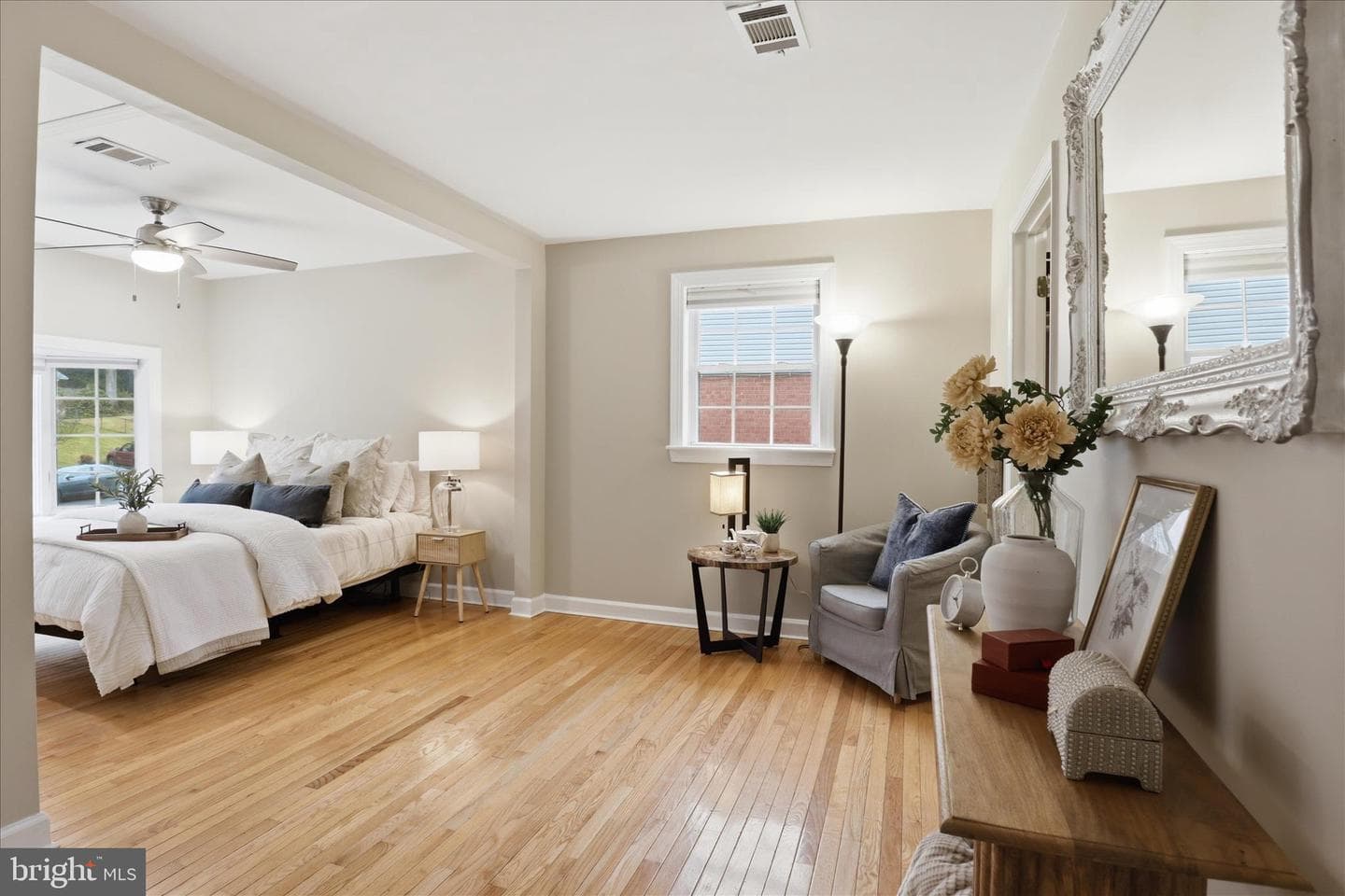 5519 Yorkshire Street photo 19