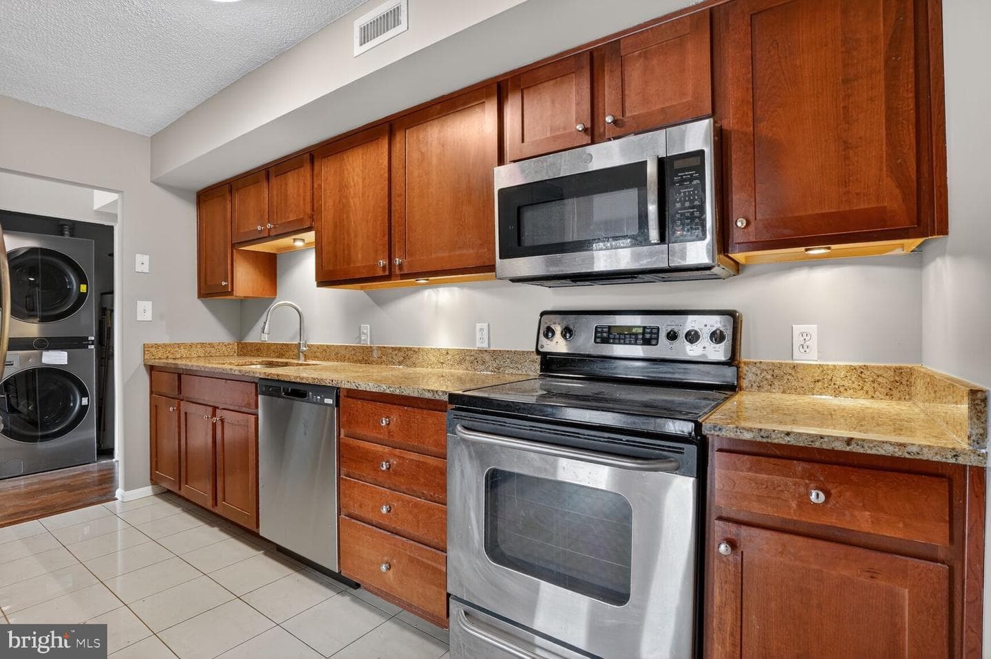 2230 George C Marshall Drive #513 photo 7